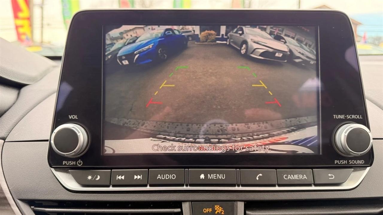 Nissan Altima 2.5 SV 2025