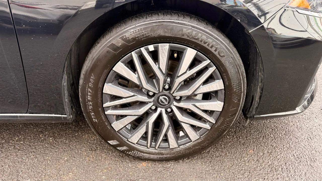 Nissan Altima 2.5 SV 2025