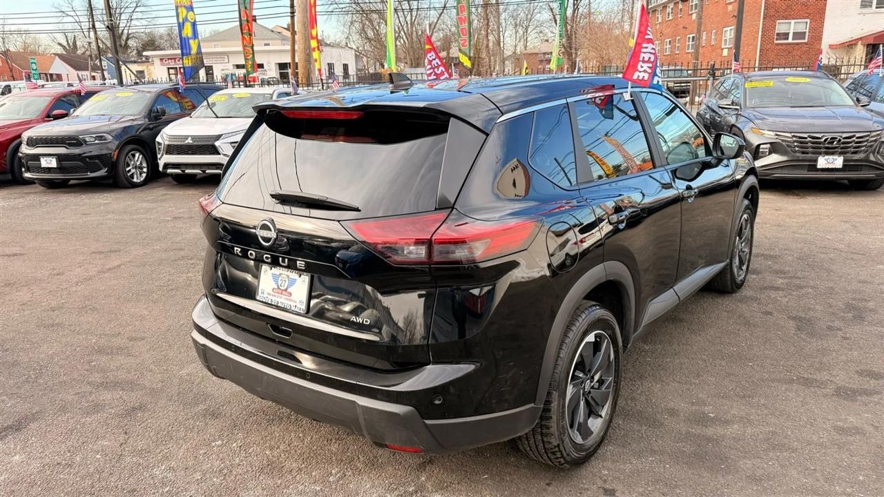 Nissan Rogue SV AWD 2025