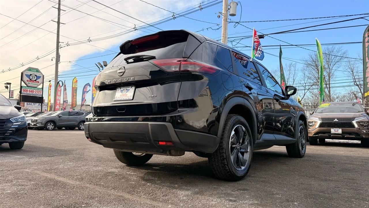 Nissan Rogue SV AWD 2025