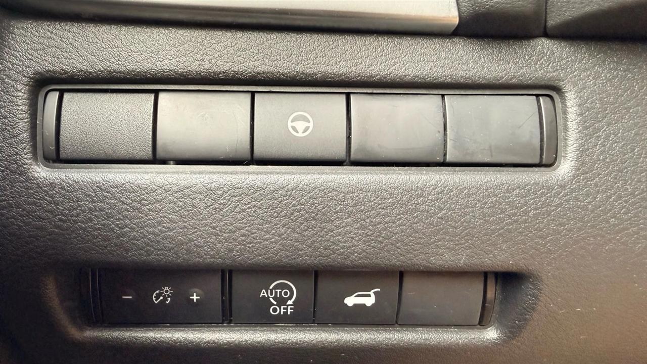 Nissan Rogue SV AWD 2025