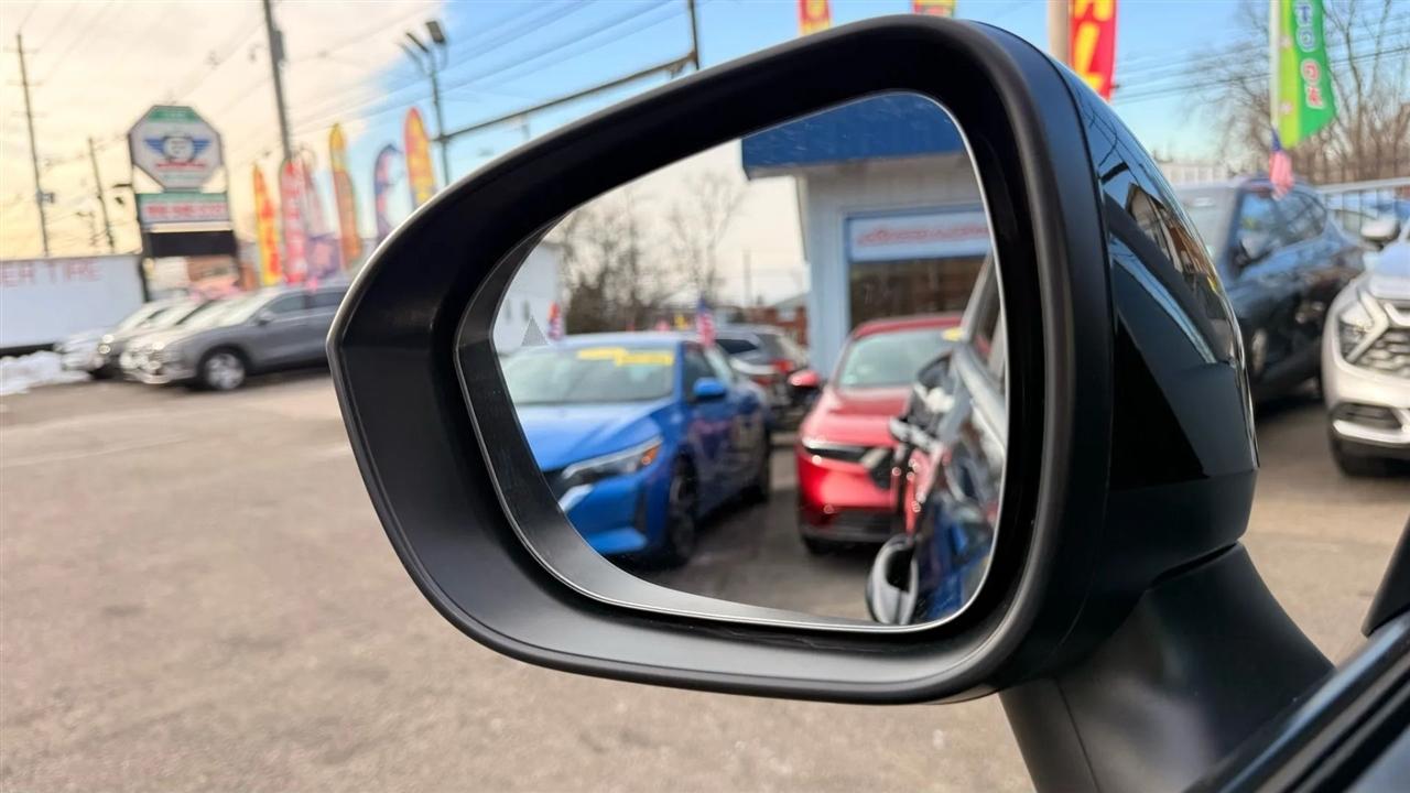 Nissan Rogue SV AWD 2025