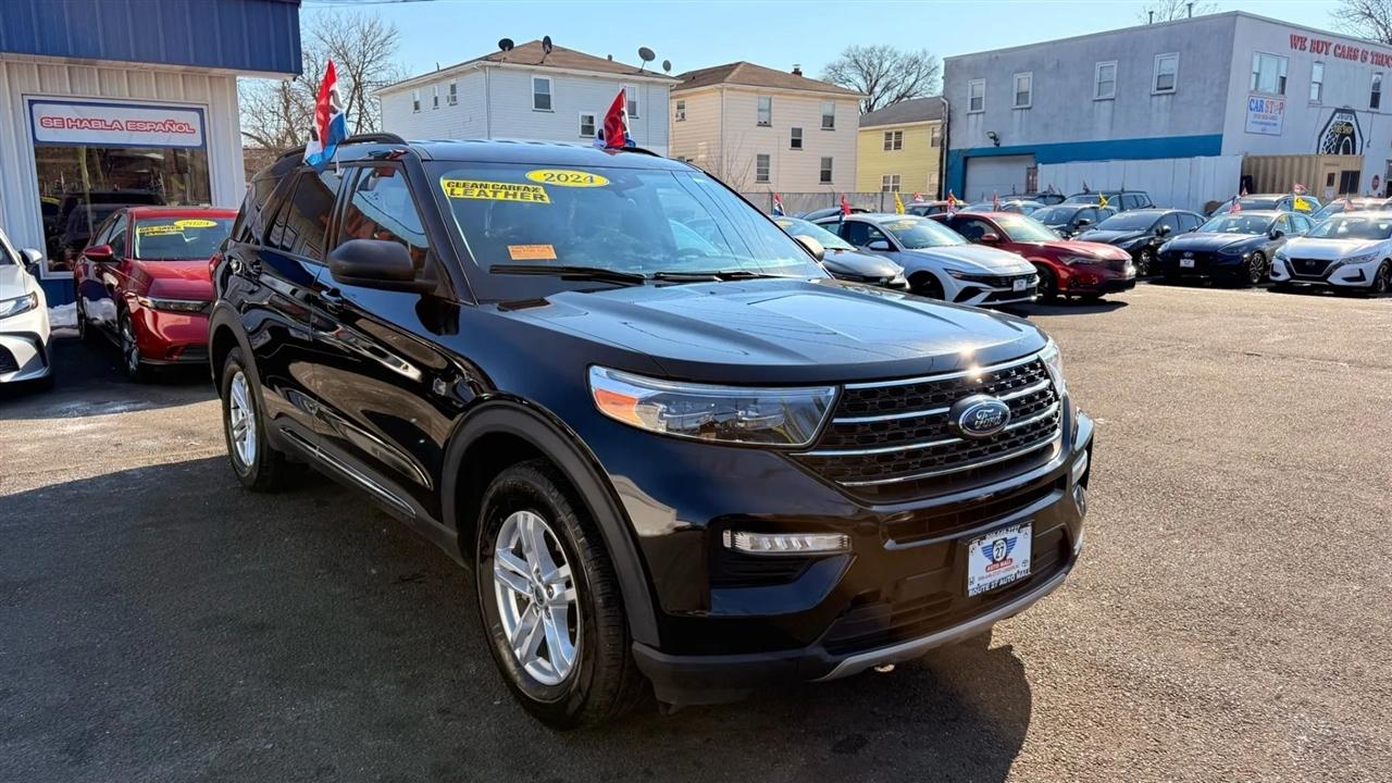 Ford Explorer XLT AWD 2024