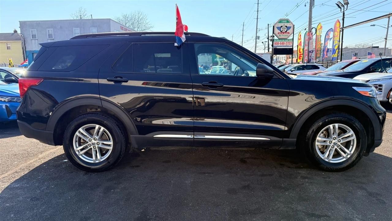 Ford Explorer XLT AWD 2024