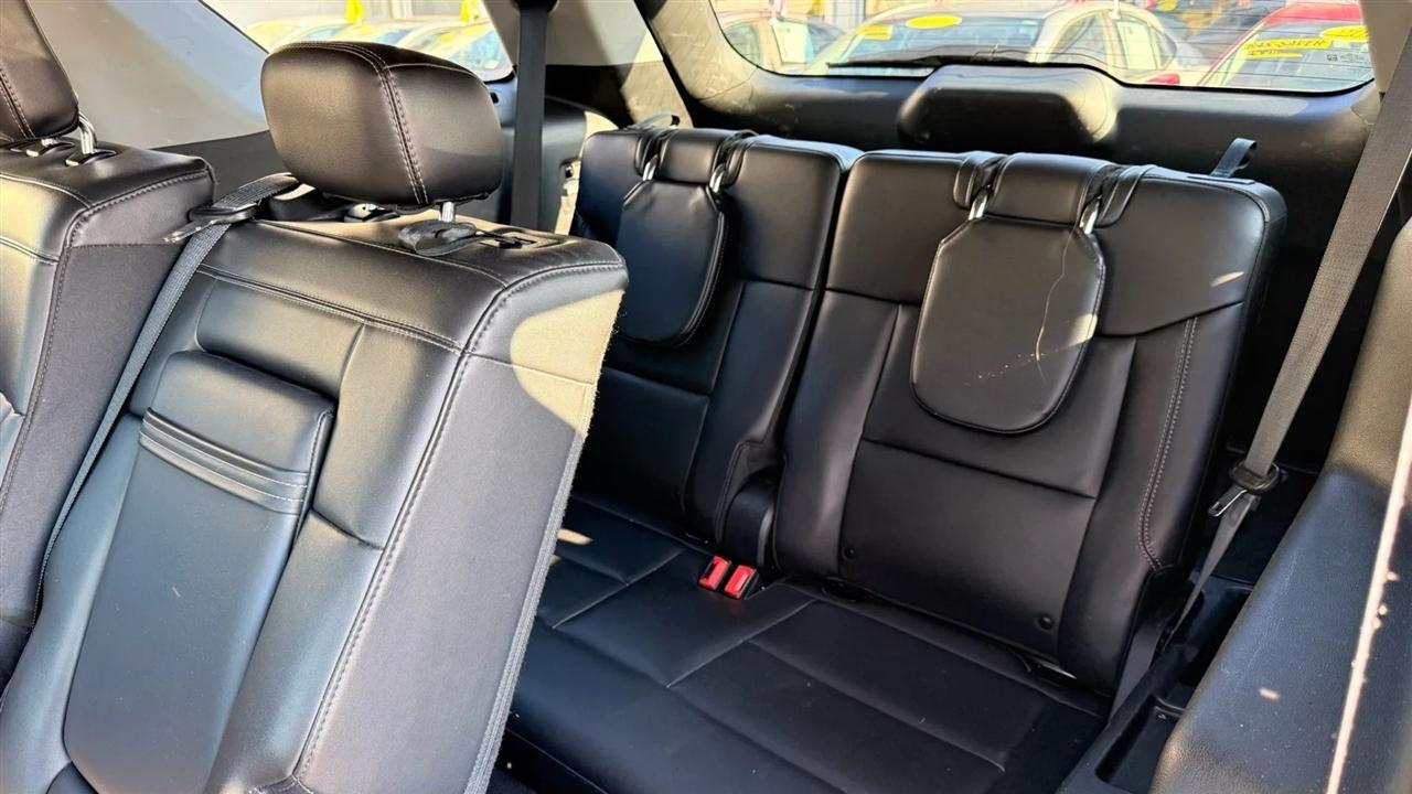 Ford Explorer XLT AWD 2024