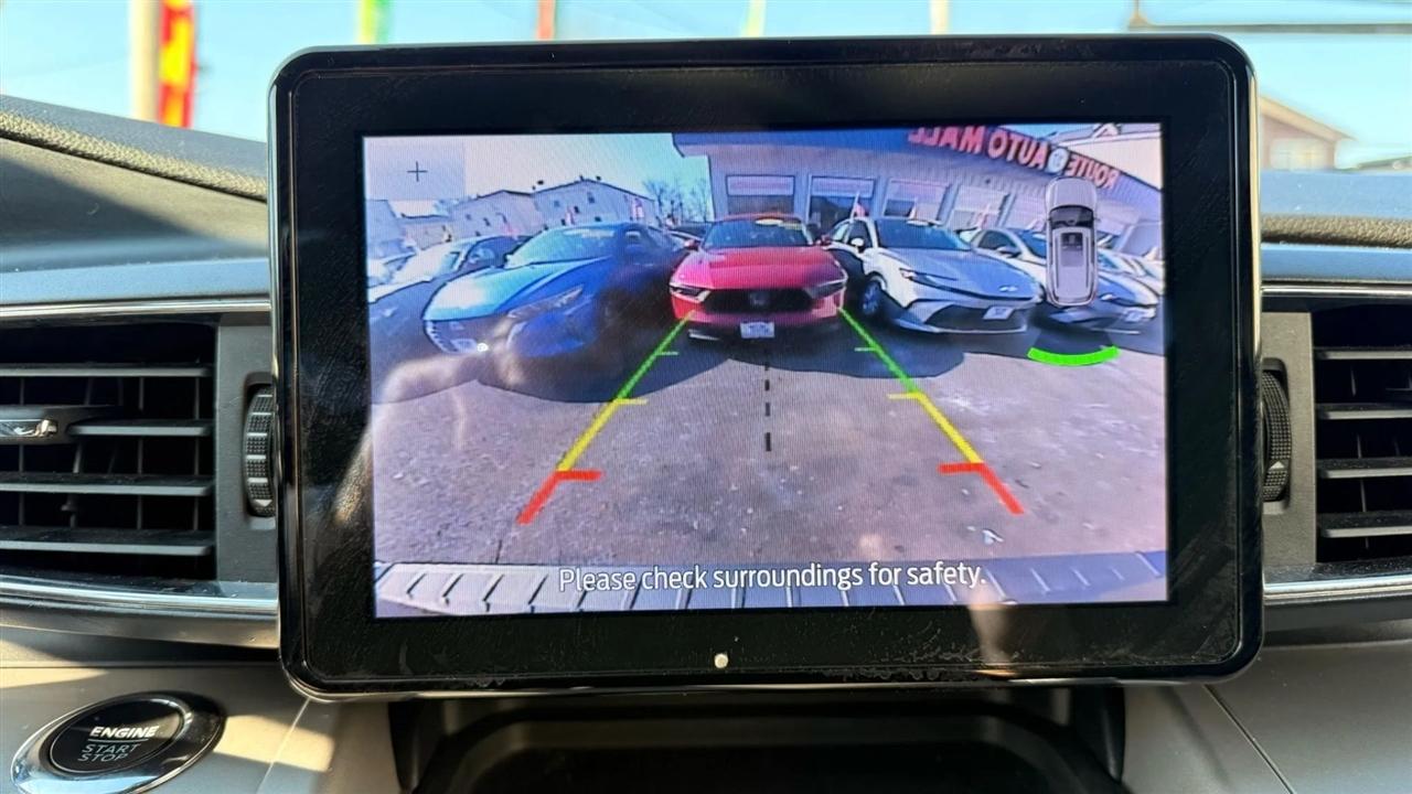 Ford Explorer XLT AWD 2024