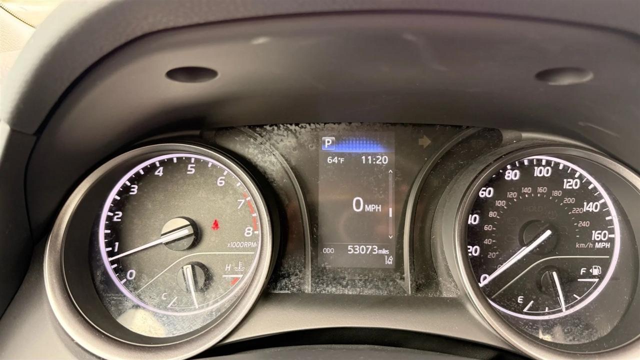 Toyota Camry SE 2023