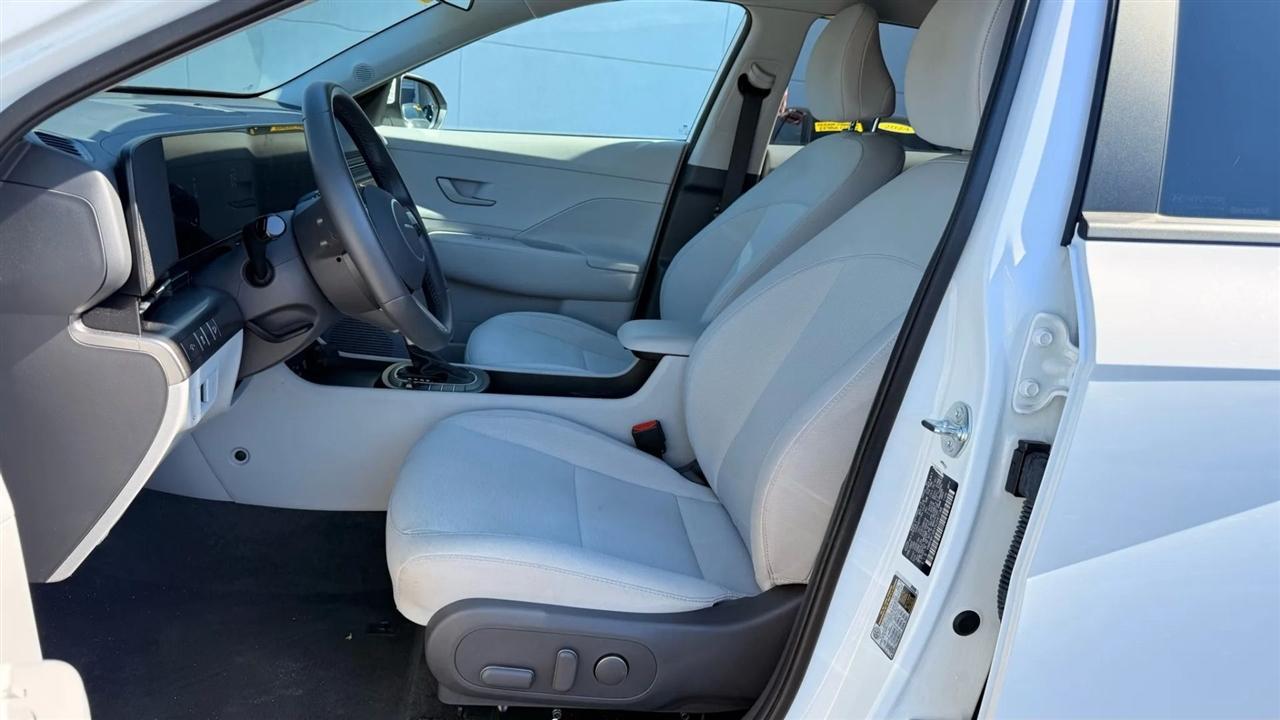 Hyundai Kona SEL AWD 2025