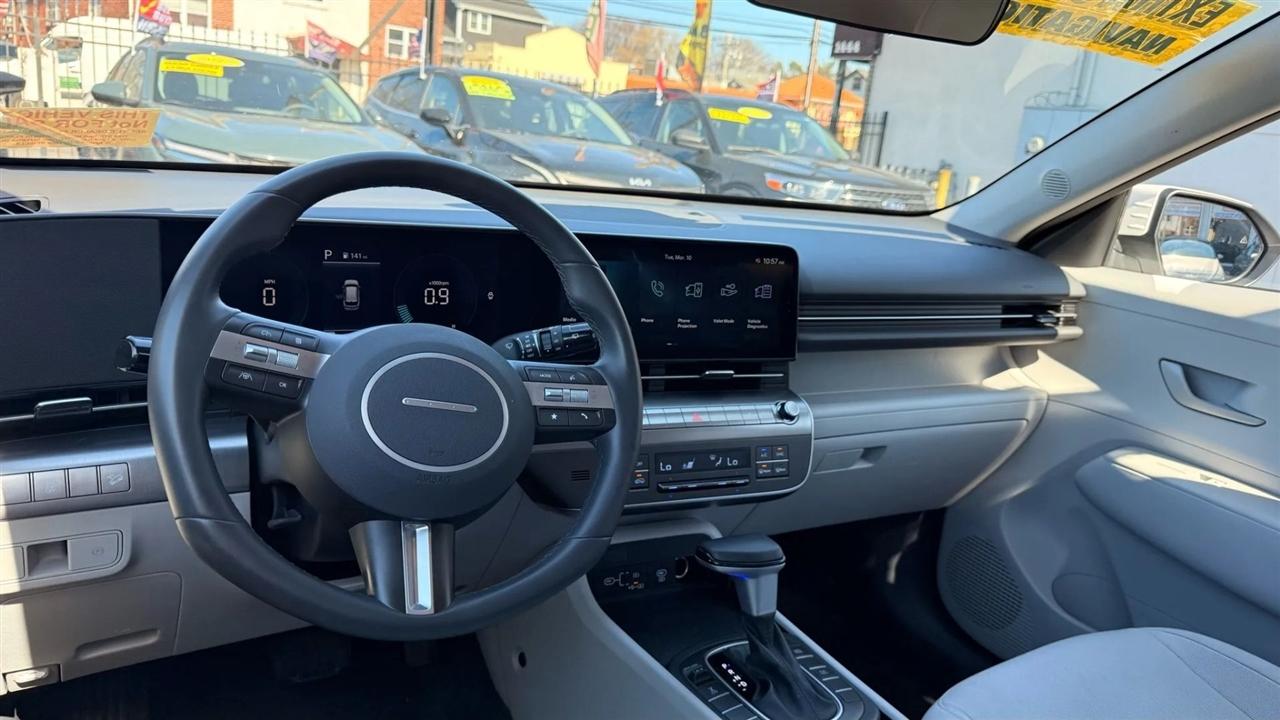 Hyundai Kona SEL AWD 2025