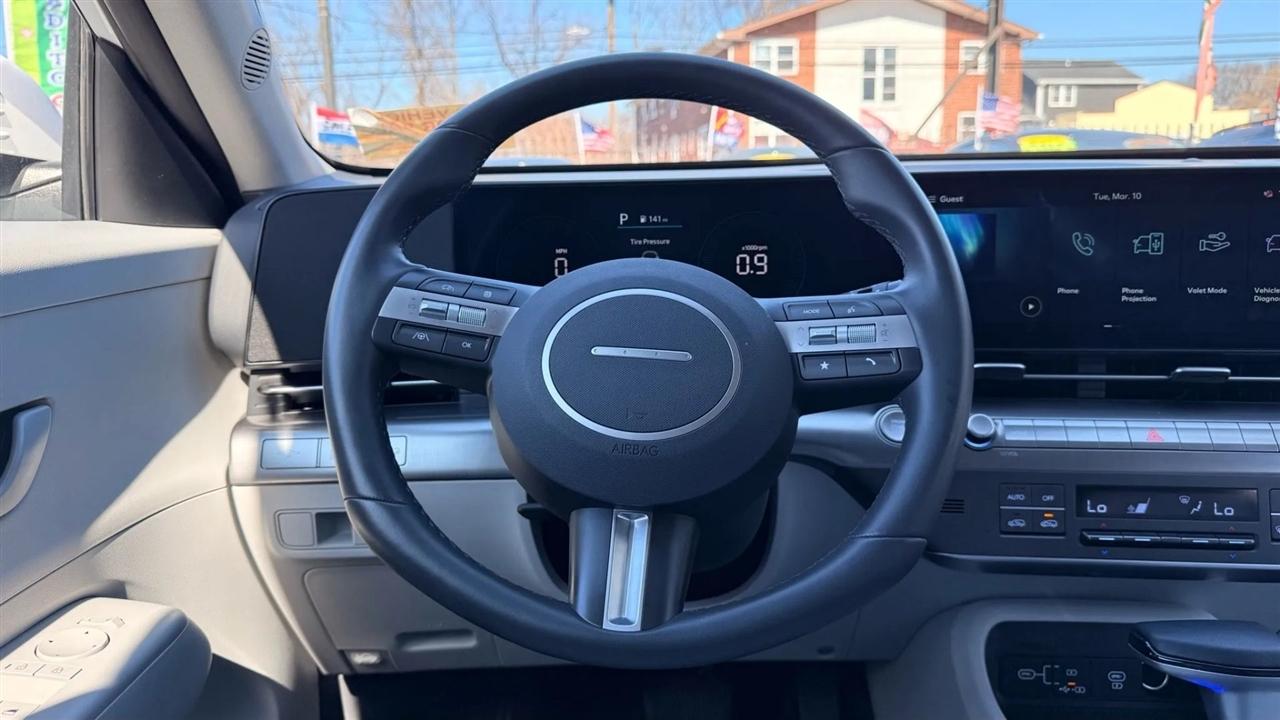 Hyundai Kona SEL AWD 2025