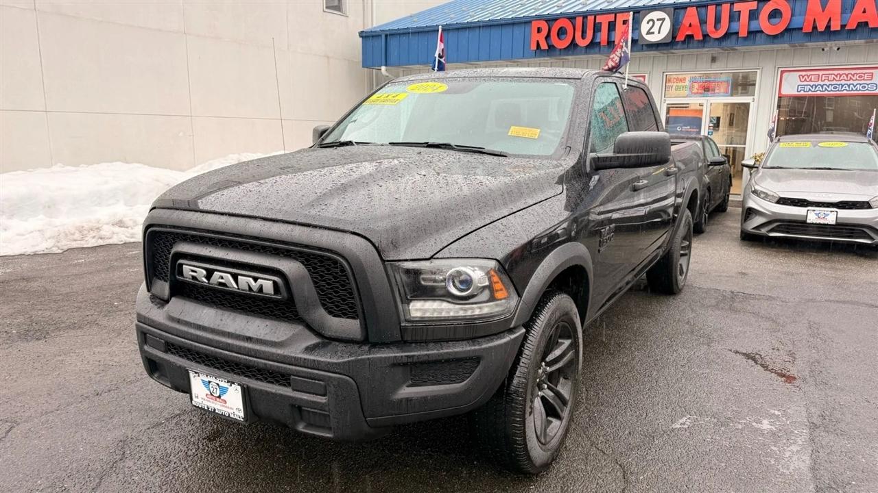 RAM 1500 Classic Tradesman Crew Cab SWB 4WD 2024