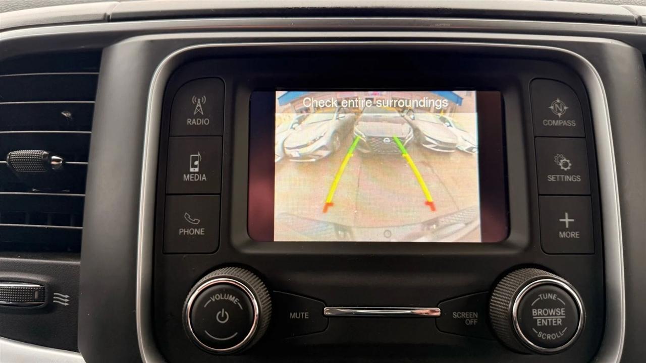 RAM 1500 Classic Tradesman Crew Cab SWB 4WD 2024