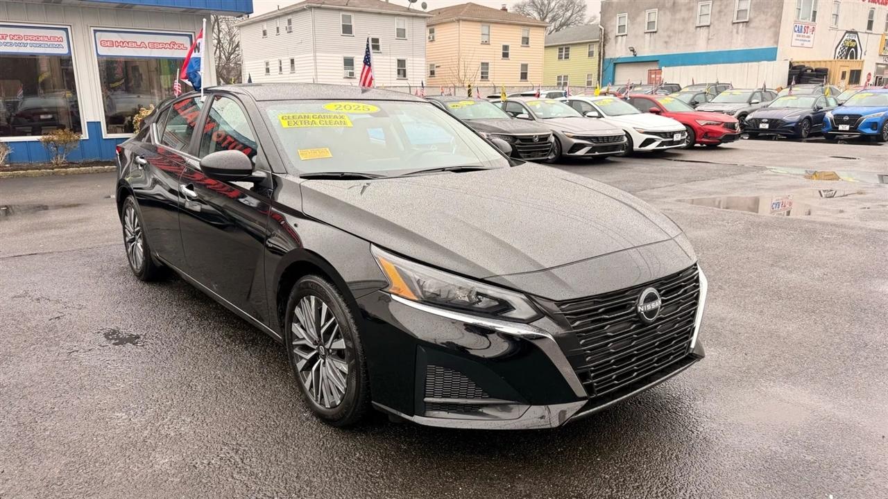 Nissan Altima 2.5 SV 2025