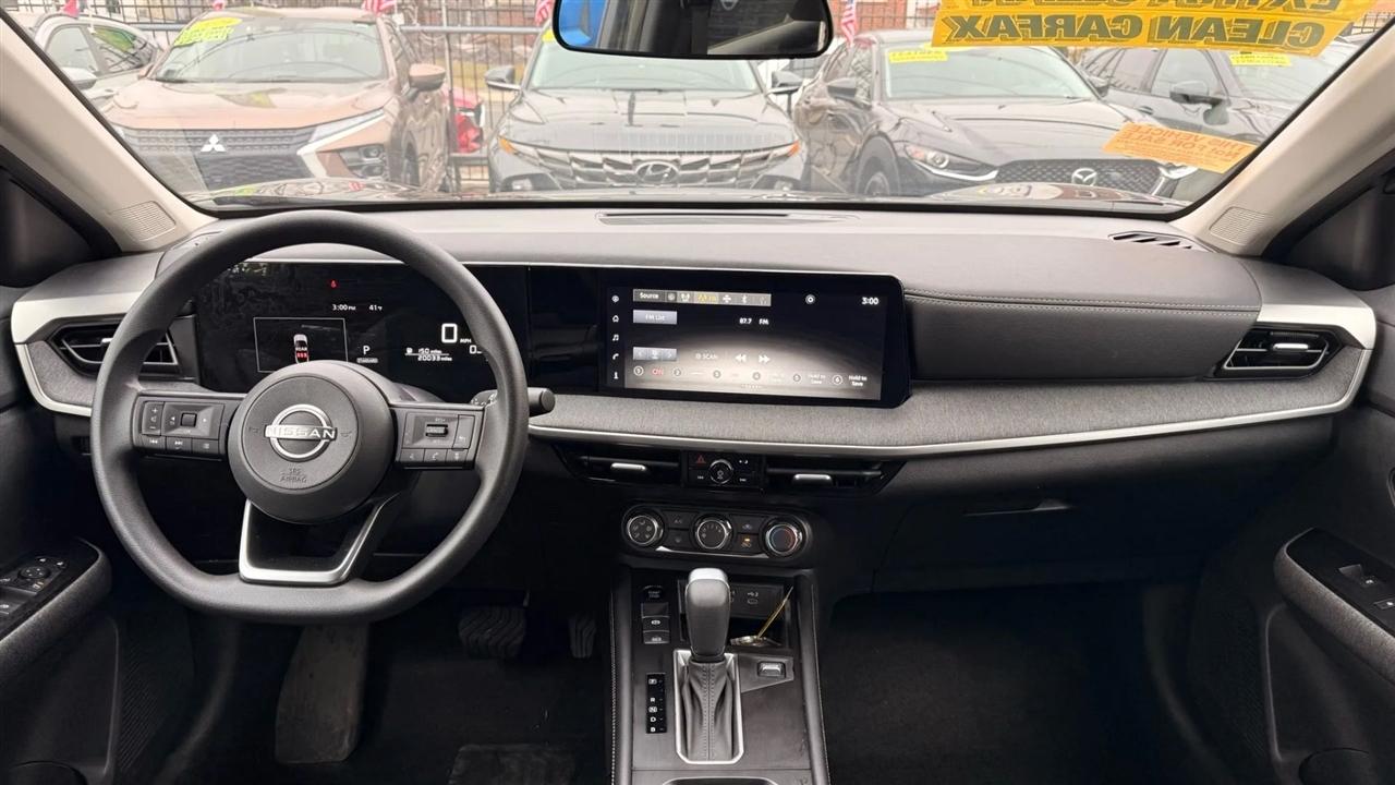 Nissan Kicks SV 4WD 2025