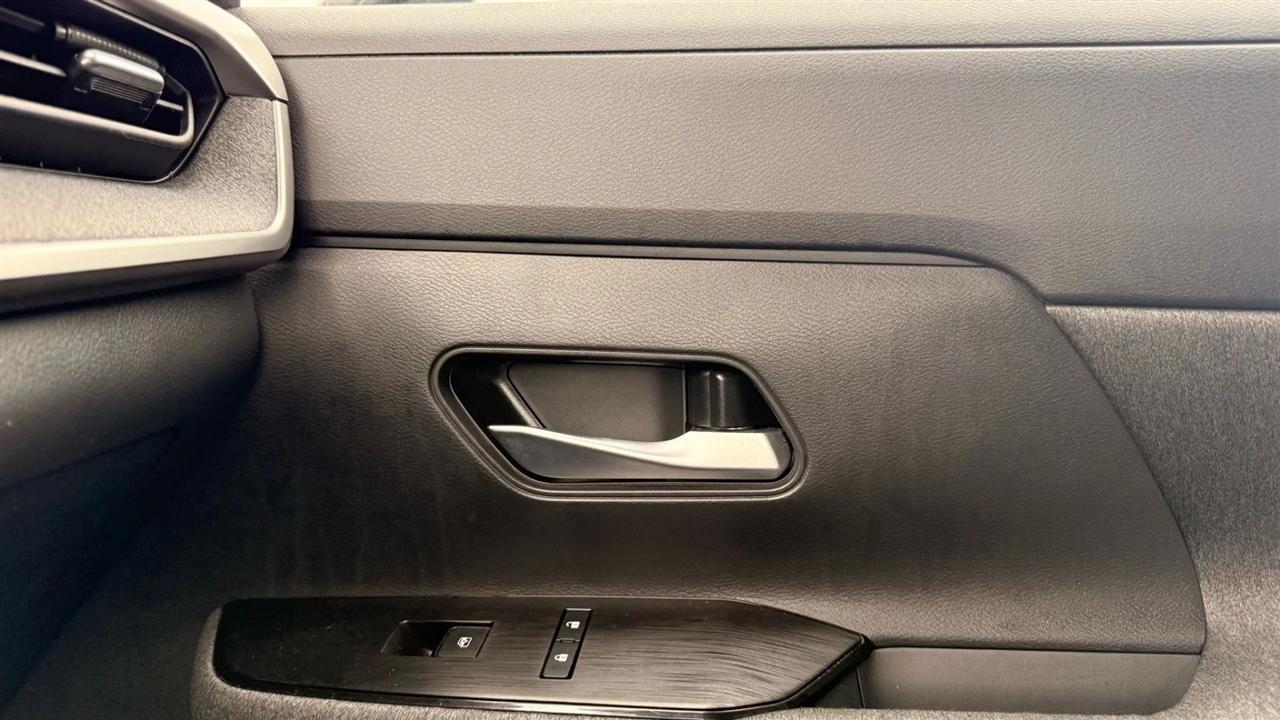 Nissan Kicks SV 4WD 2025