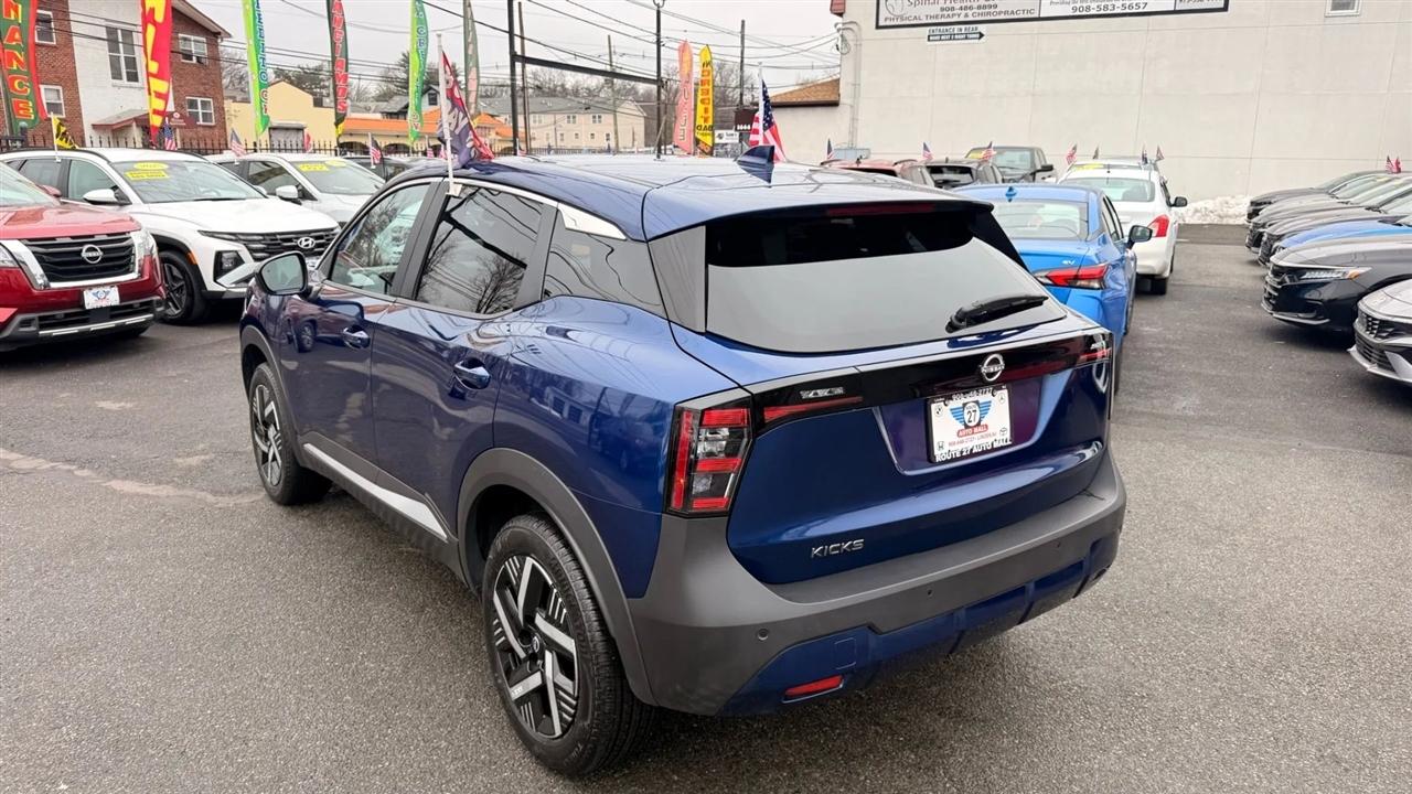 Nissan Kicks SV 2025