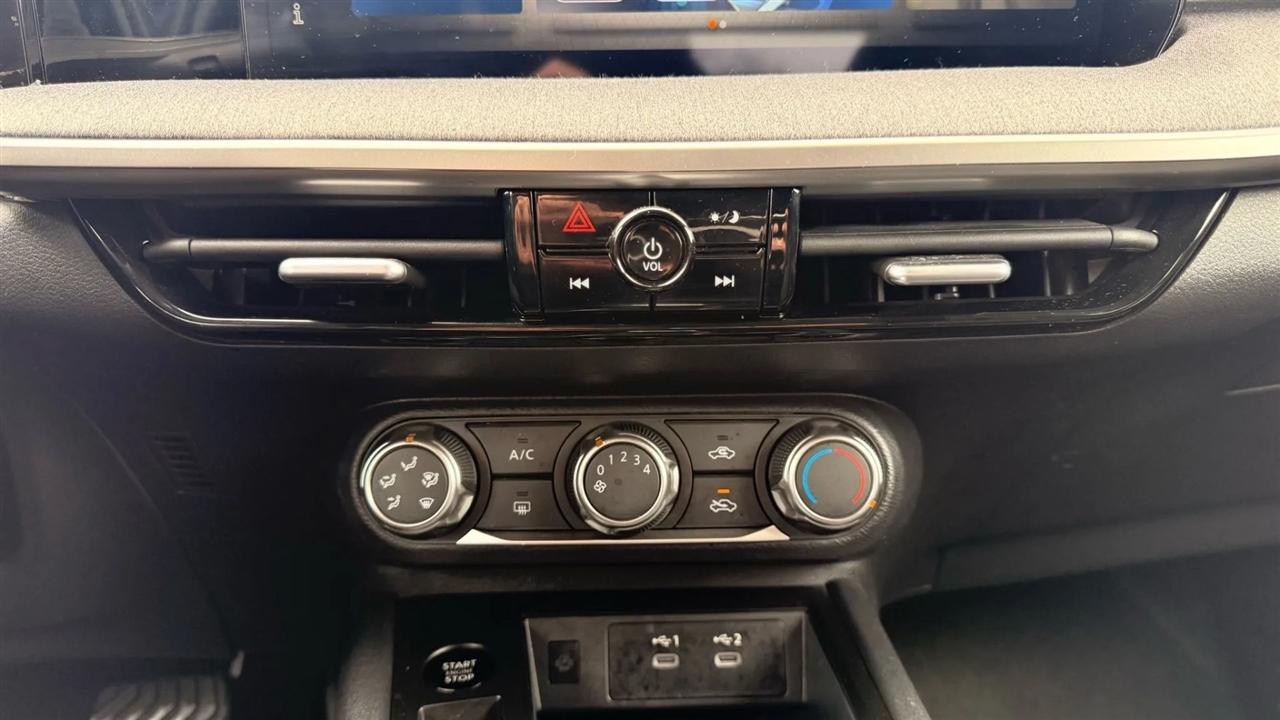 Nissan Kicks SV 2025