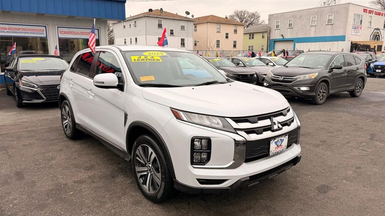 Mitsubishi Outlander Sport 2.0 ES 4WD 2024