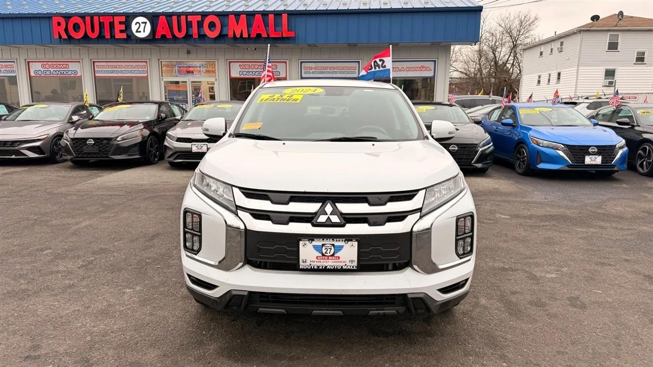 Mitsubishi Outlander Sport 2.0 ES 4WD 2024