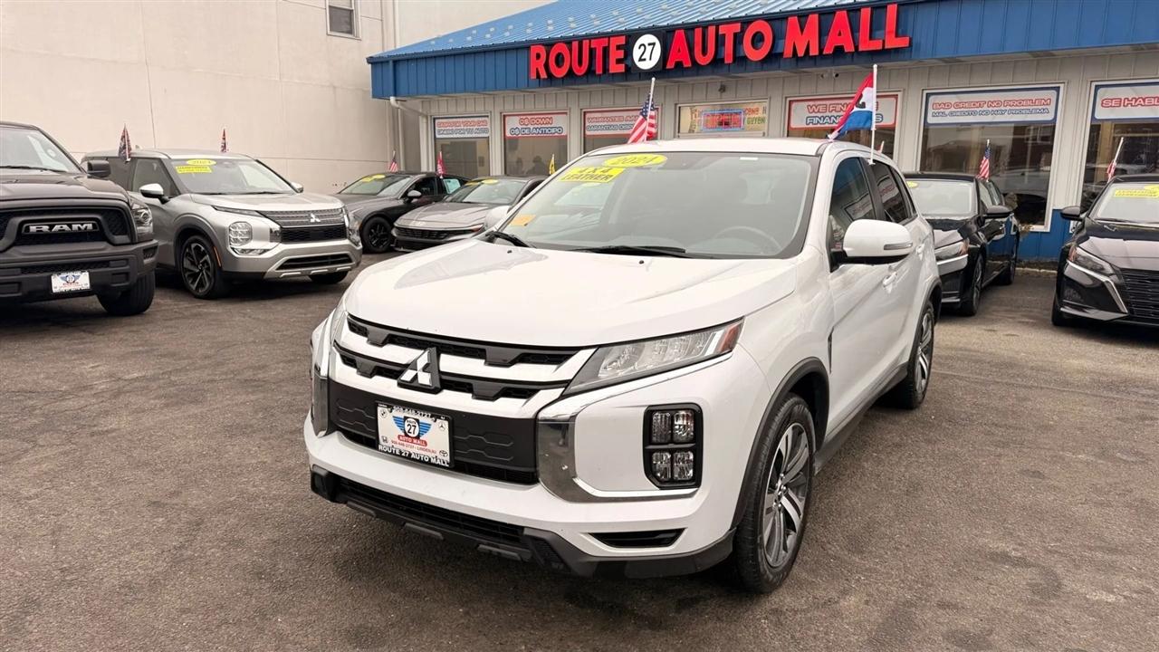 Mitsubishi Outlander Sport 2.0 ES 4WD 2024