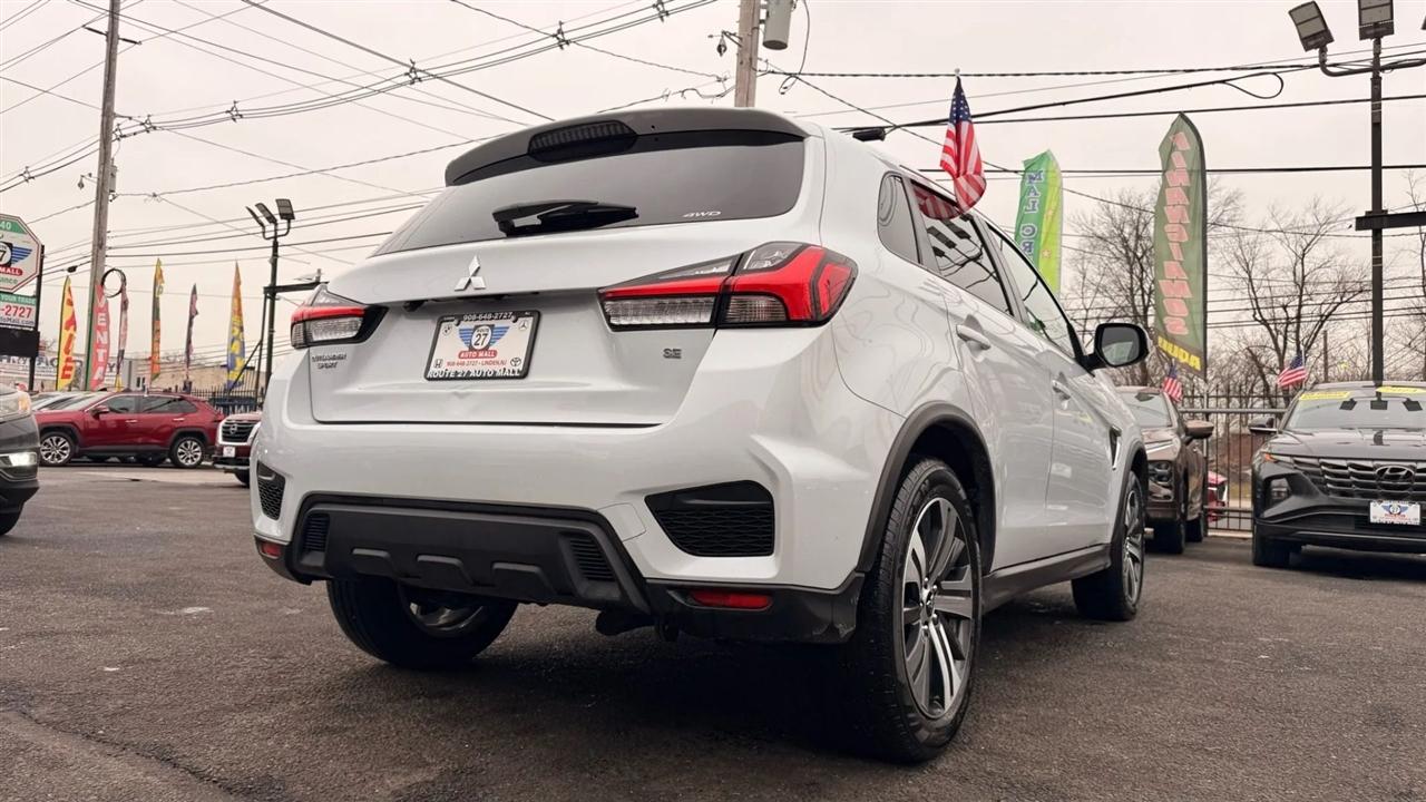 Mitsubishi Outlander Sport 2.0 ES 4WD 2024