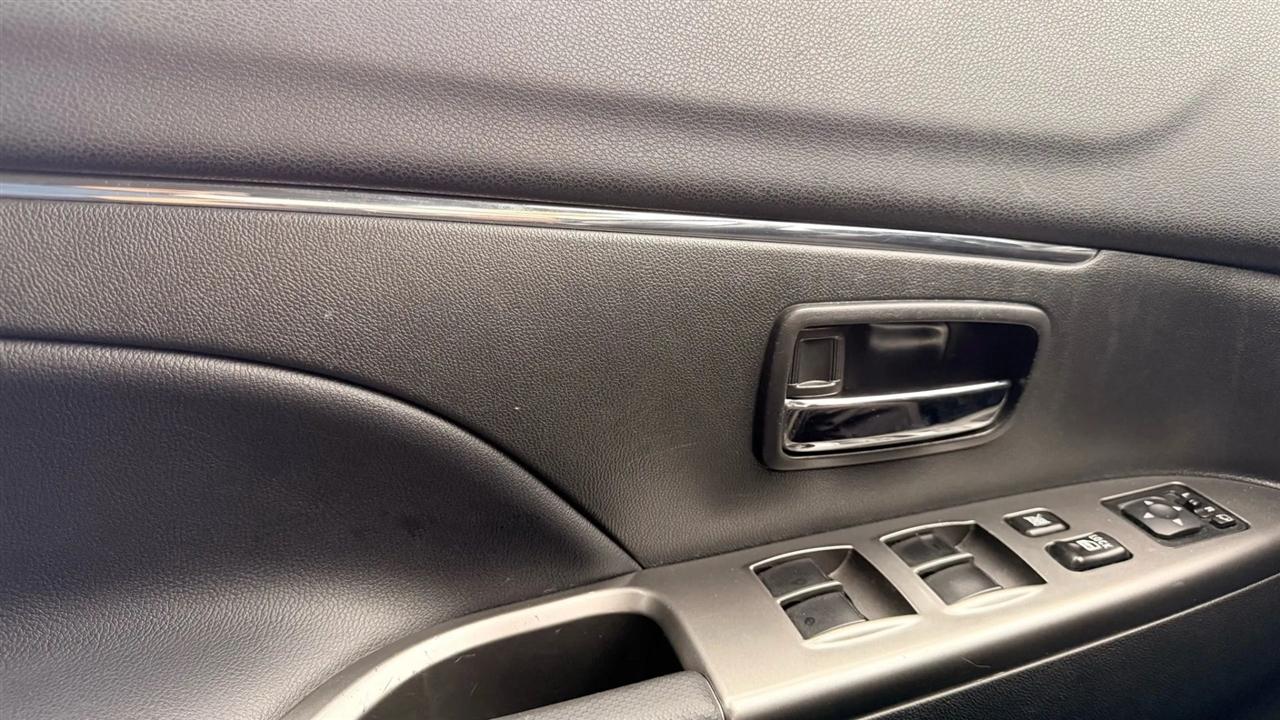 Mitsubishi Outlander Sport 2.0 ES 4WD 2024