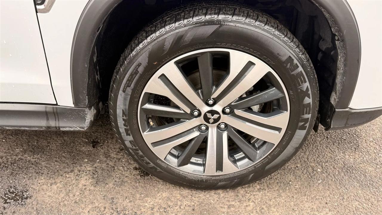 Mitsubishi Outlander Sport 2.0 ES 4WD 2024