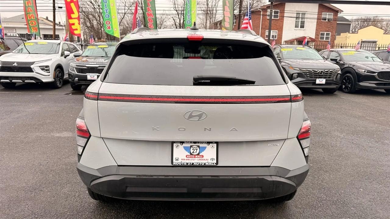 Hyundai Kona SEL AWD 2024