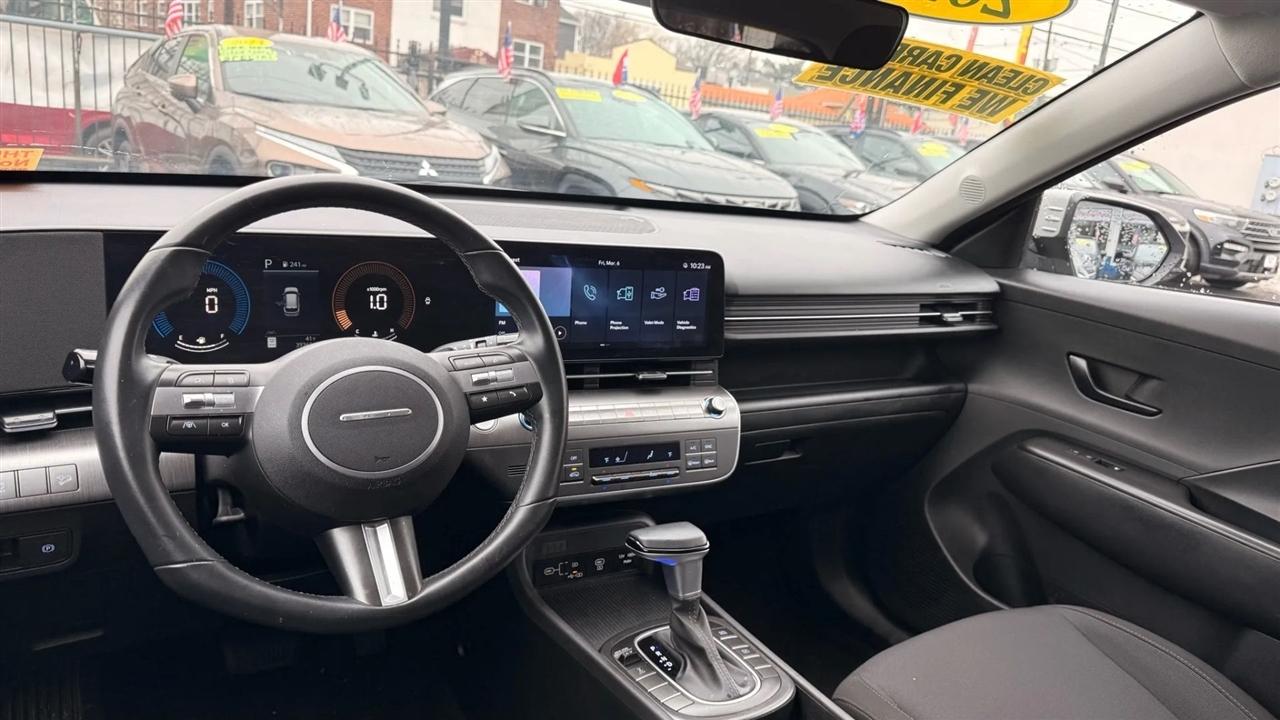 Hyundai Kona SEL AWD 2024