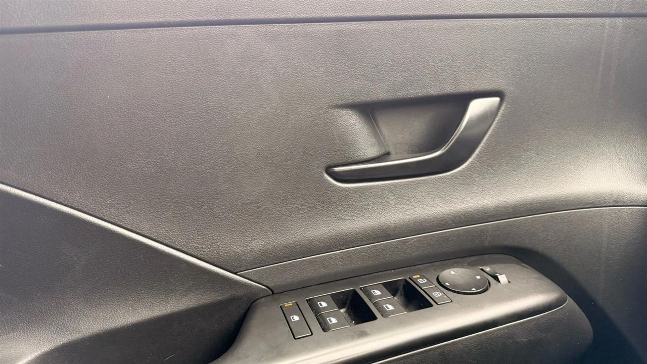 Hyundai Kona SEL AWD 2024