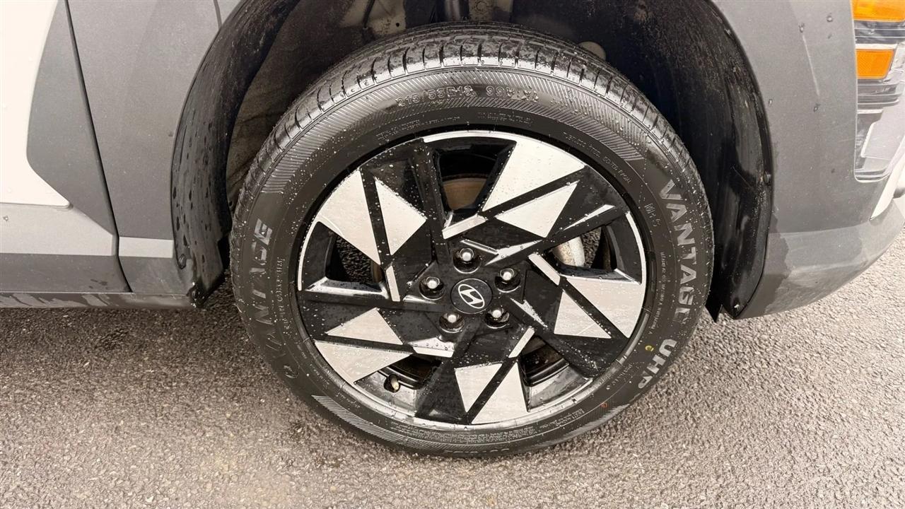 Hyundai Kona SEL AWD 2024