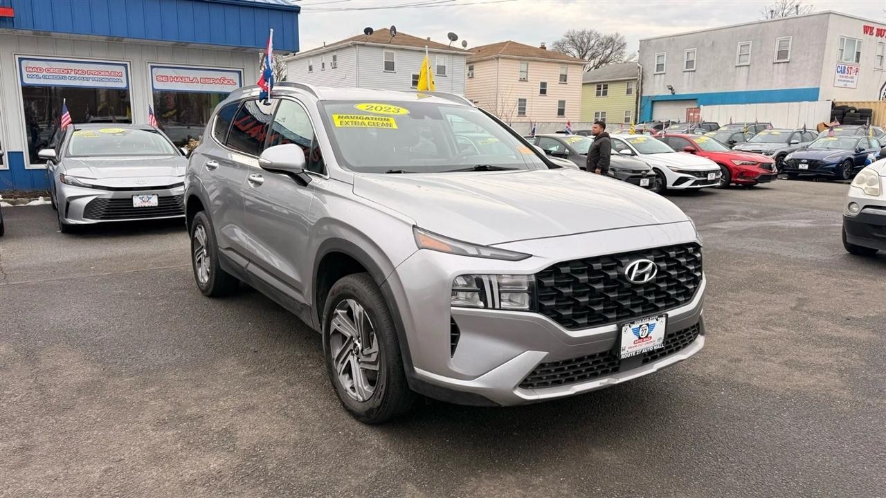 Hyundai Santa Fe SEL AWD 2023