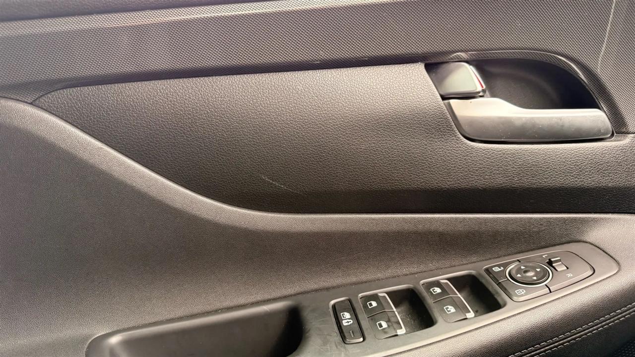 Hyundai Santa Fe SEL AWD 2023