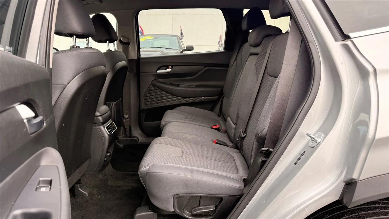 Hyundai Santa Fe SEL AWD 2023