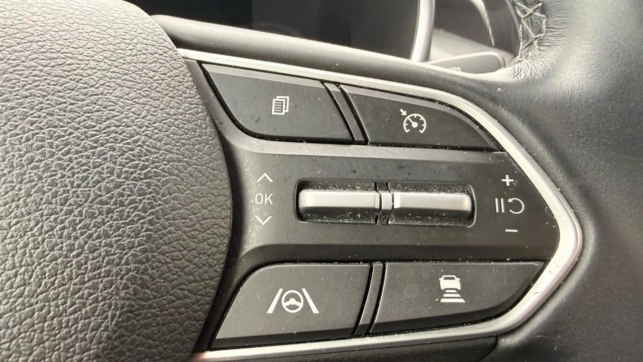 Hyundai Santa Fe SEL AWD 2023