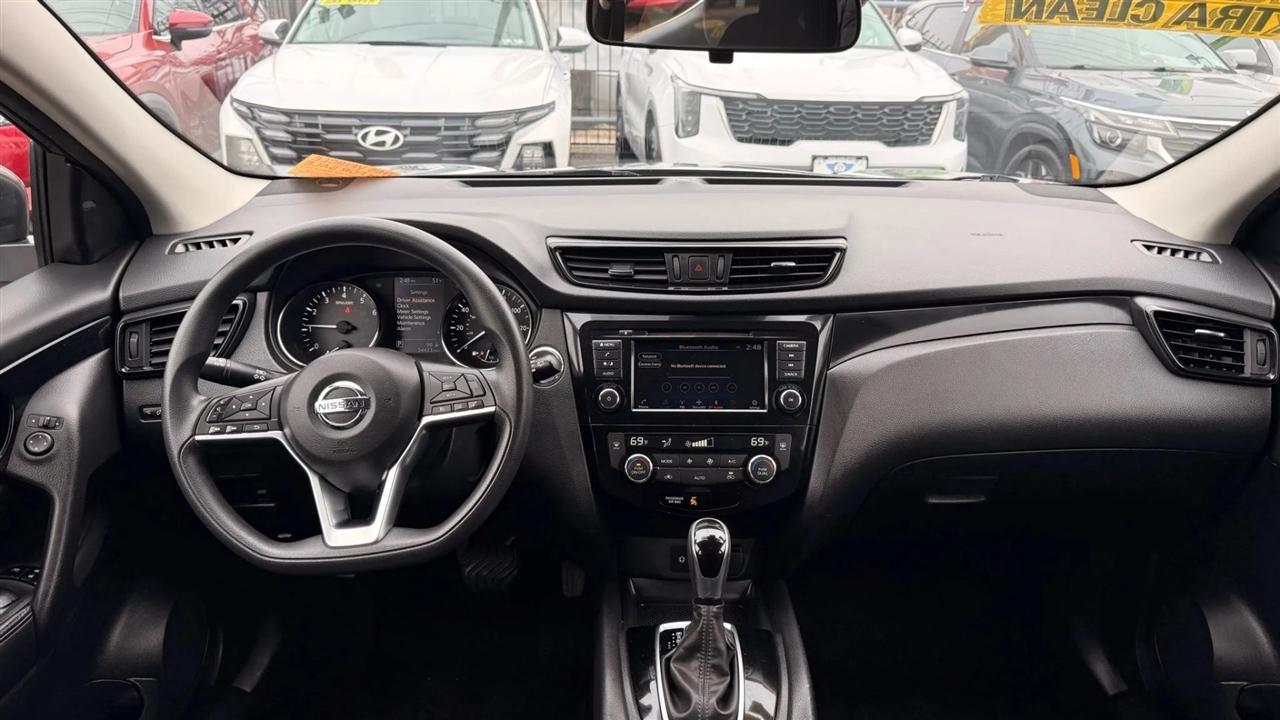 Nissan Rogue Sport SV AWD 2019