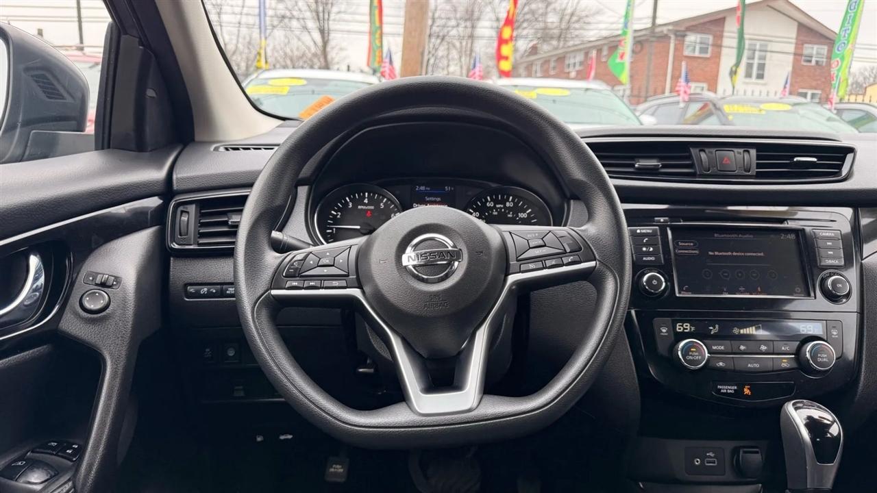 Nissan Rogue Sport SV AWD 2019