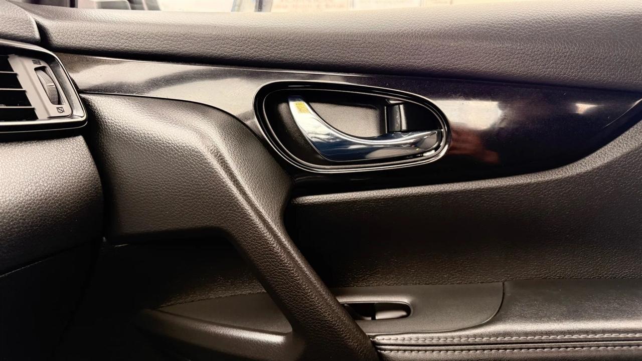 Nissan Rogue Sport SV AWD 2019