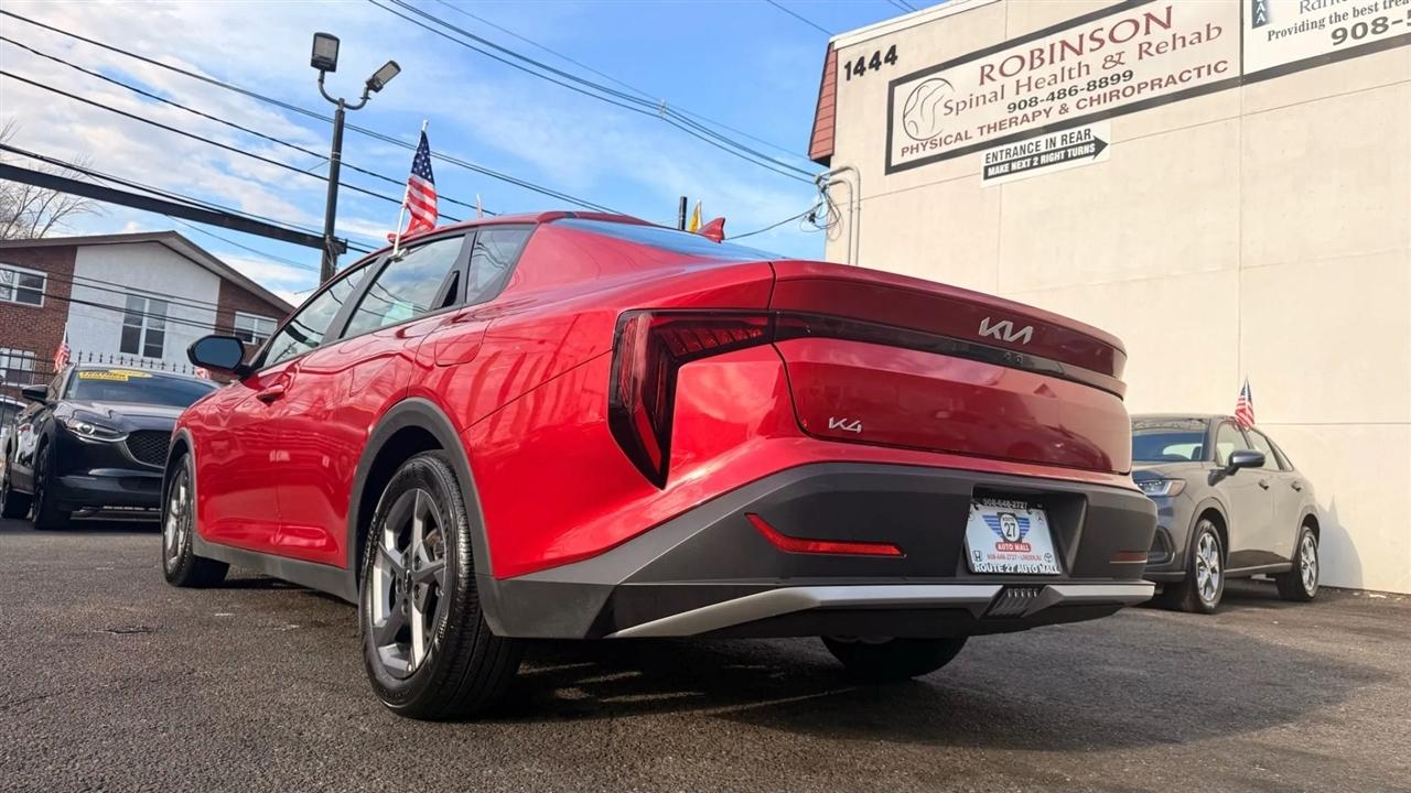 Kia K4 LXS 2025