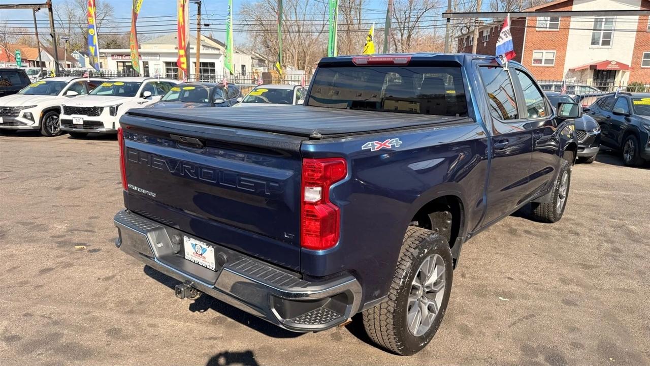 Chevrolet Silverado 1500 Limited LT Crew Cab Long Box 4WD 2022
