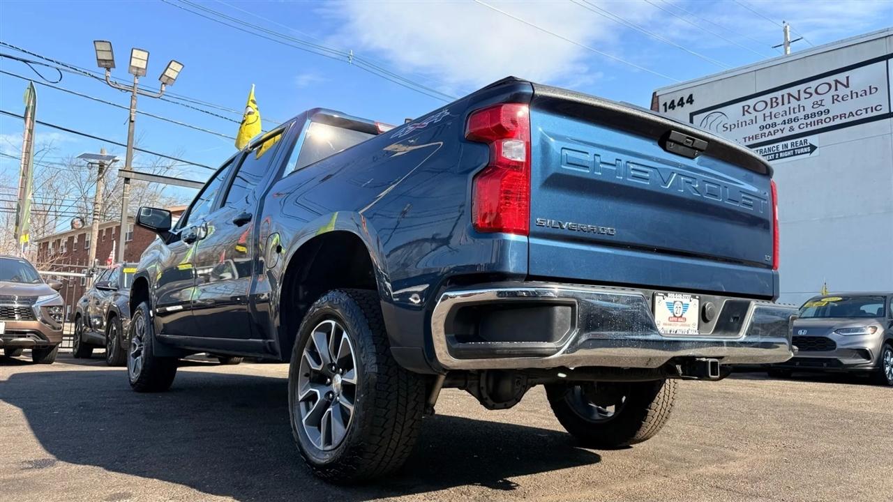 Chevrolet Silverado 1500 Limited LT Crew Cab Long Box 4WD 2022