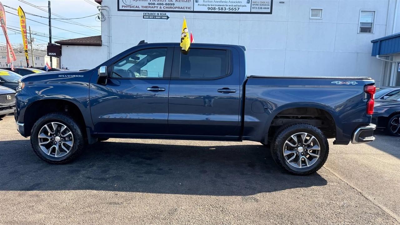 Chevrolet Silverado 1500 Limited LT Crew Cab Long Box 4WD 2022