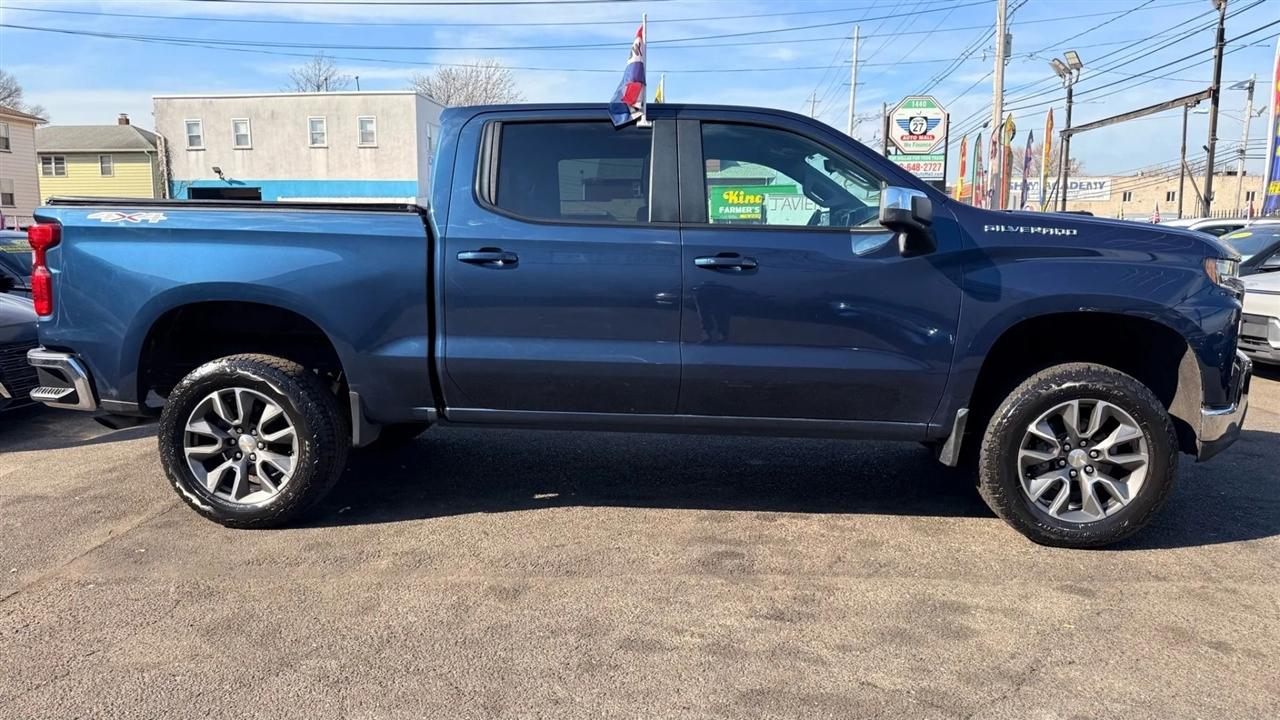 Chevrolet Silverado 1500 Limited LT Crew Cab Long Box 4WD 2022