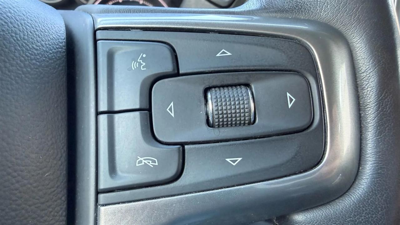 Chevrolet Silverado 1500 Limited LT Crew Cab Long Box 4WD 2022