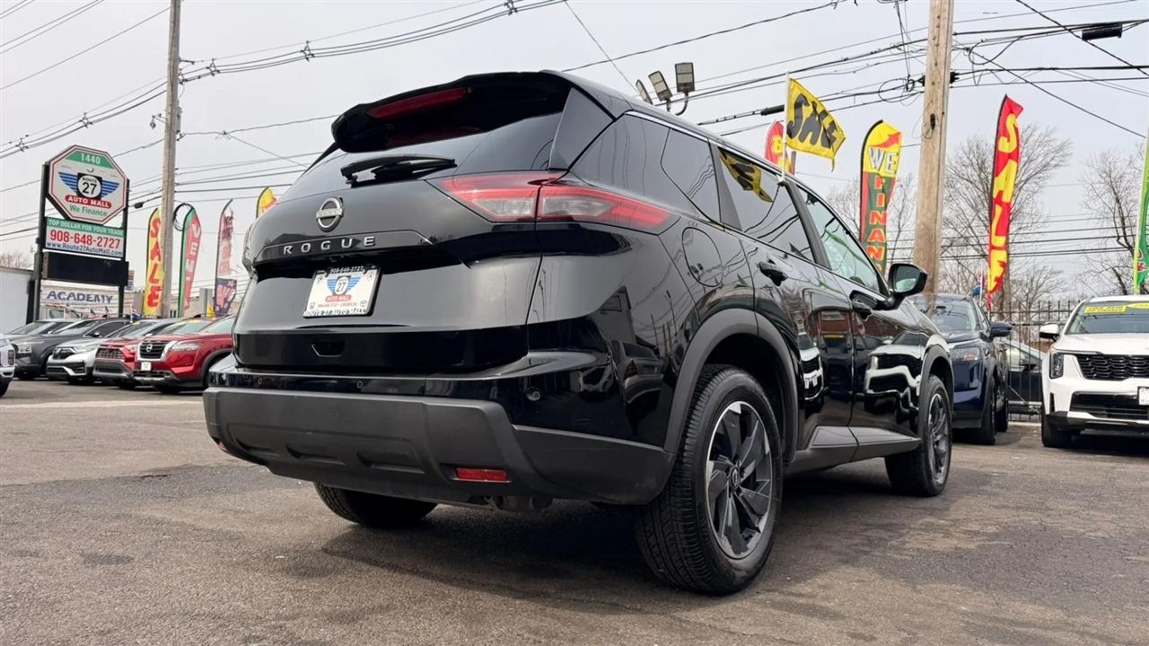 Nissan Rogue SV 2025