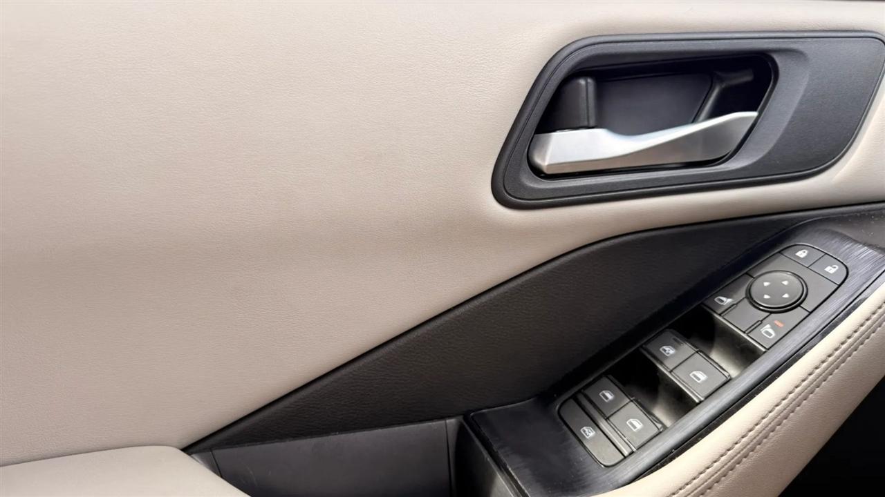 Nissan Rogue SV 2025