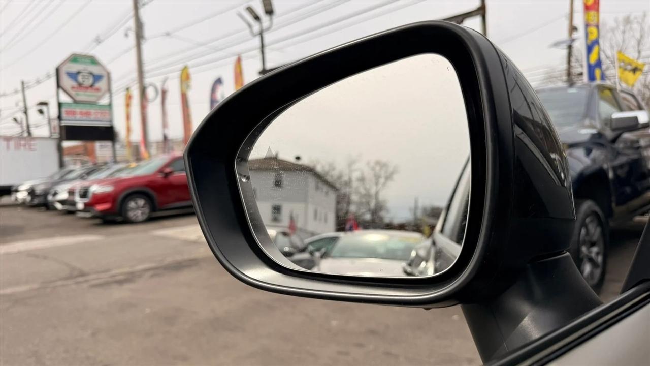 Nissan Rogue SV 2025