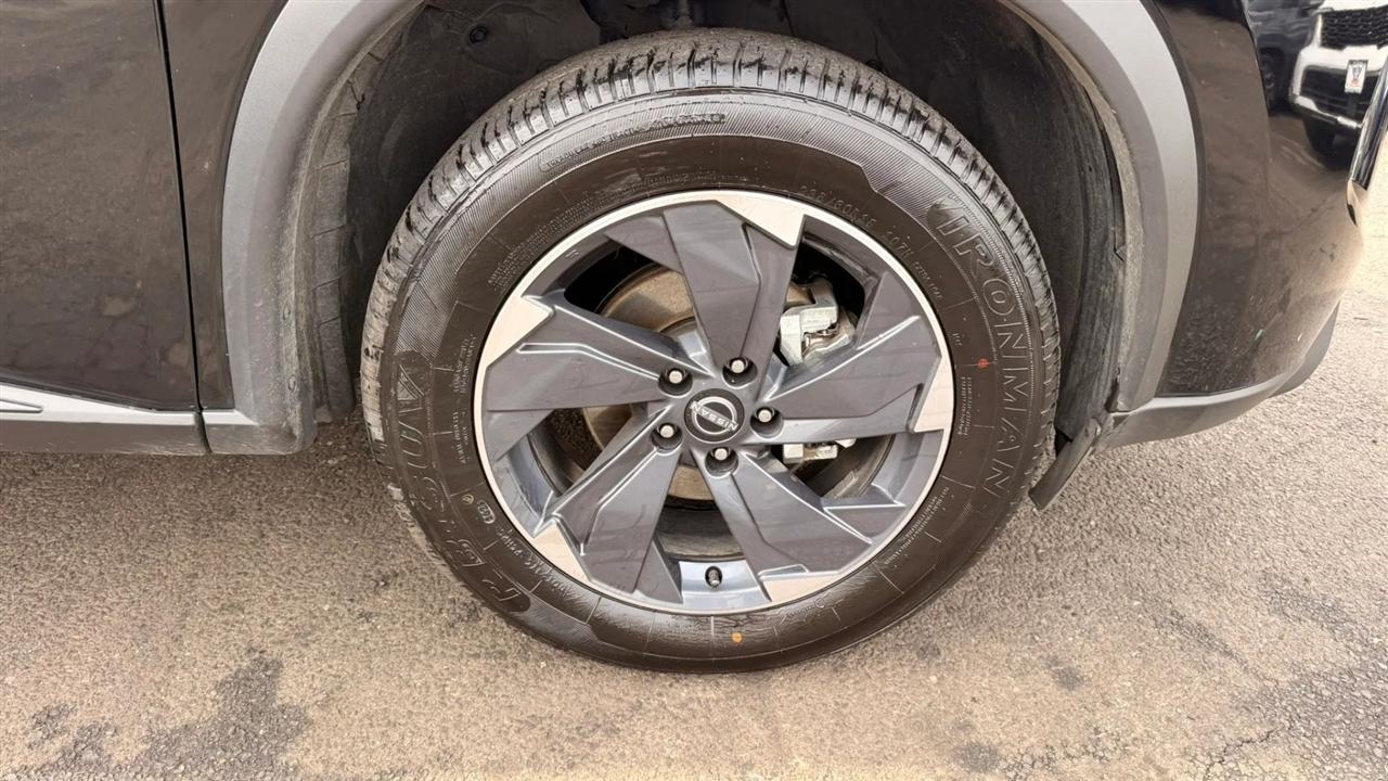 Nissan Rogue SV 2025