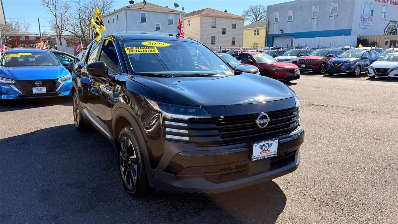 Nissan Kicks SV 4WD 2025