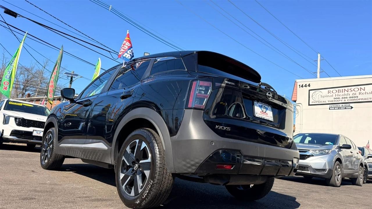 Nissan Kicks SV 4WD 2025